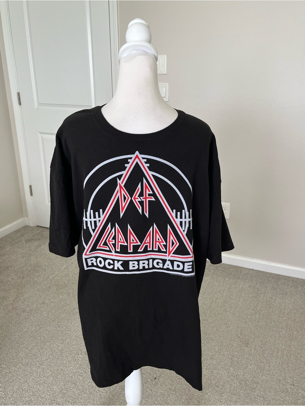 NWOT Tultex Black T-Shirt with Red Logo Tag Size XXL
